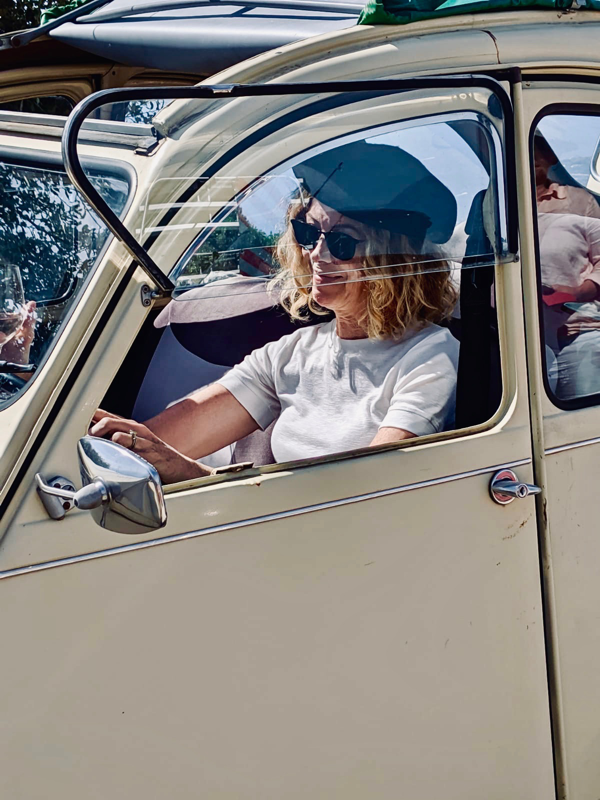 Vintage Citroen tour anyone?